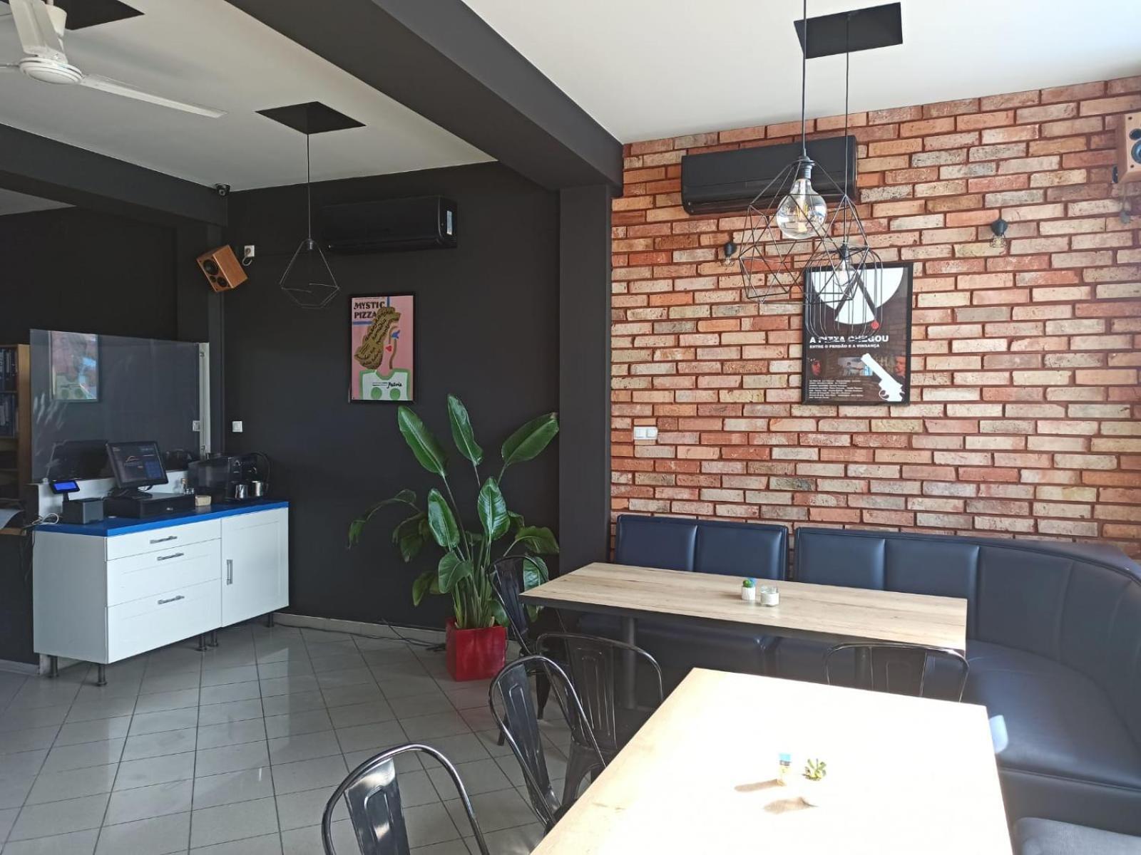 Pokoje Nad Pizzeria 波兹南 外观 照片